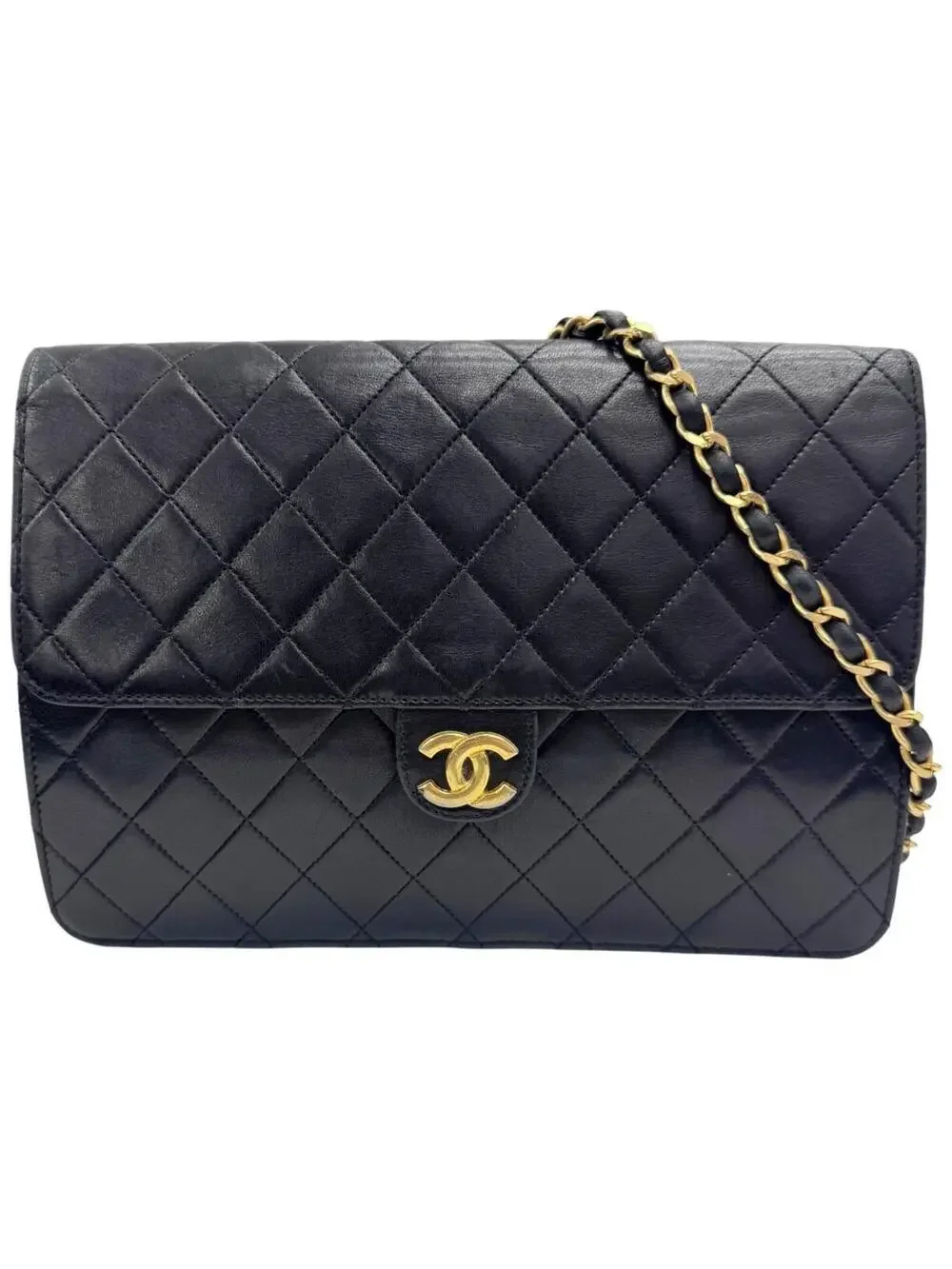 Chanel Vintage Clutch With Chain #299286C35B